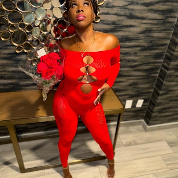 Large red spandex jumpsuit - Picture 2 of 10